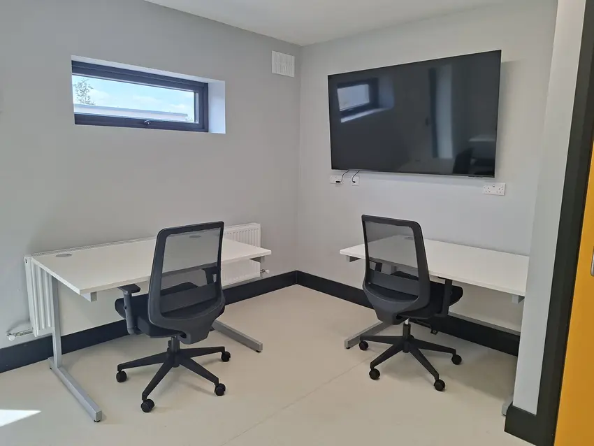 Hot Desks