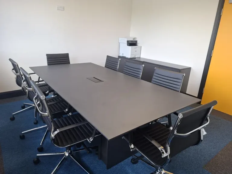 Office Space – Hot desking – Seating